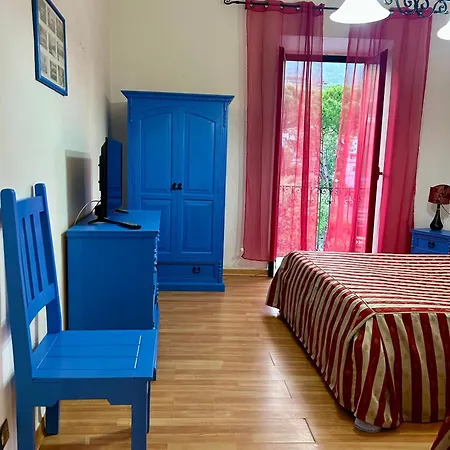 House Ginevra Holiday home